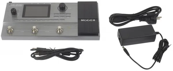 MOOER GE 200 Gitarový multiefekt