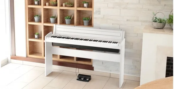 Korg LP180 Digitálne piano White