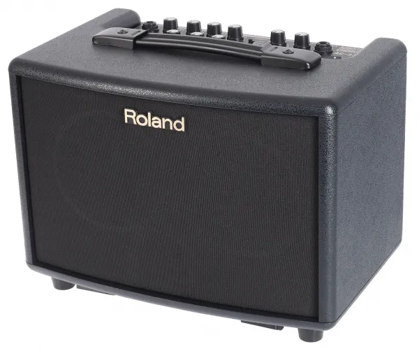Roland AC 33 Kombo pre elektroakustické nástroje