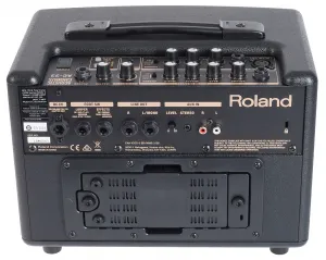 Roland AC 33 Kombo pre elektroakustické nástroje