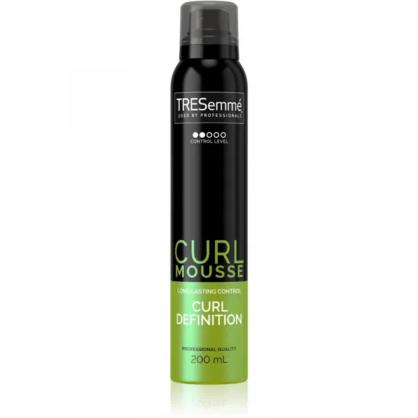TRESemmé Botanique Cactus Water & Coconut stylingová pena pre kučeravé vlasy 200 ml