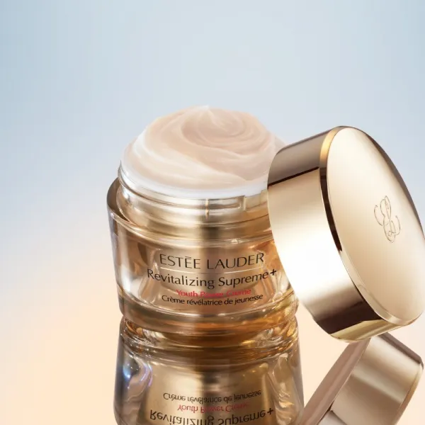 Estée Lauder Revitalizing Supreme+ Youth Power Creme denný liftingový a spevňujúci krém pre rozjasnenie a vyhladenie pleti 50 ml