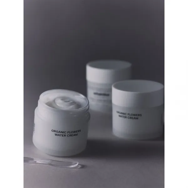 WHAMISA Organic Flowers Water Cream ľahký hydratačný krém pre dehydratovanú pleť 50 ml