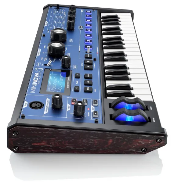 Novation miniNOVA