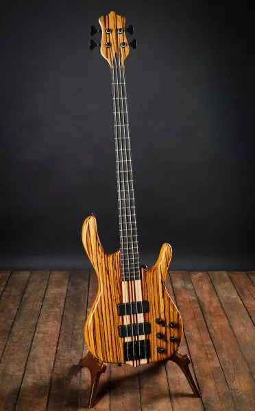 Boldogh 2018 Zebrano 4 Smith Clone
