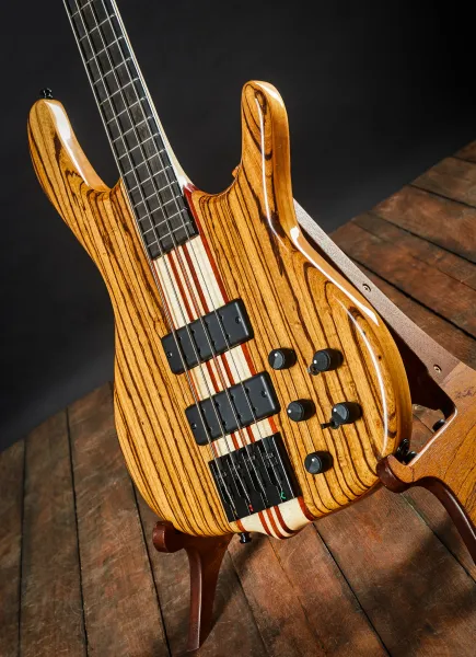 Boldogh 2018 Zebrano 4 Smith Clone