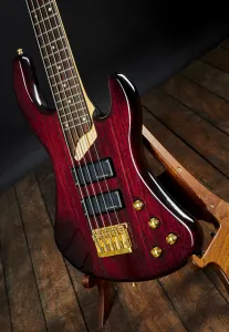 ESH 1996 Sovereign 5 Hungarian Ash Piezo