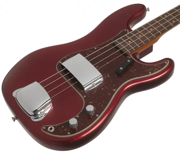 Fender Custom Shop 68 Precision Bass Masterbuilt Dennis Galuszka Close