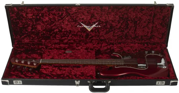 Fender Custom Shop 68 Precision Bass Masterbuilt Dennis Galuszka Close