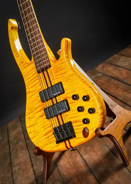 Grebeň 2008 Custom Bass 4 NT