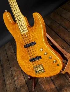 Soller&Sivcak Guitars 2000 JB 4 Amber