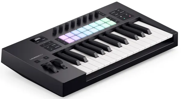 Novation Launchkey 25 MK4