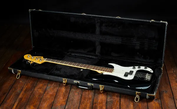 Fender 1982/84 Jazz/Precision Bass Compound