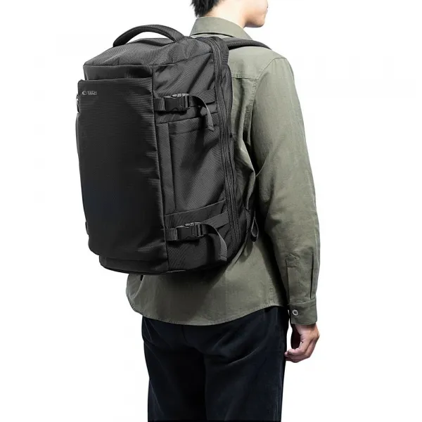 Tech-Protect Defender S40 batoh na notebook 40L, čierny