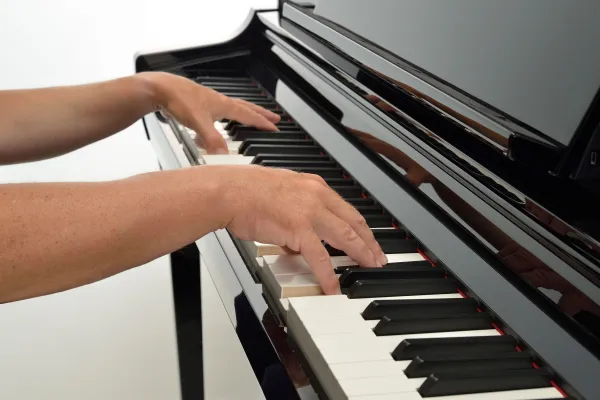 Yamaha CSP-275PE