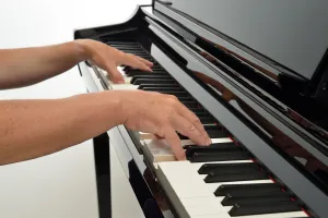 Yamaha CSP-275PE