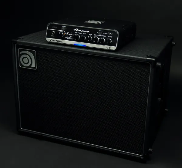 Ampeg Venture V7