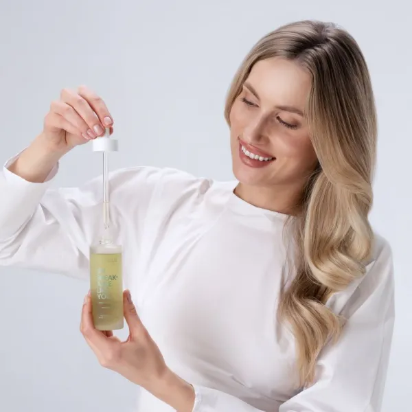 ICONIQUE Professional UNBREAKABLE LIKE YOU Length Strengthening sérum na posilnenie dĺžok vlasov 100 ml