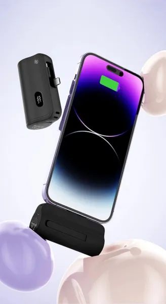 JP Powerbanka PlugOn s integrovaným konektorom pre USB-C a Lightning, 5000 mAh, PD 20W, čierna