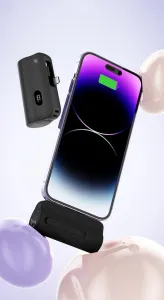 JP Powerbanka PlugOn s integrovaným konektorom pre USB-C a Lightning, 5000 mAh, PD 20W, čierna