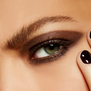 MAC Cosmetics Eye Kohl krémová ceruzka na oči odtieň Prunella 1.36 g