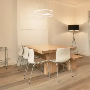 DECOREUM Závesná LED lampa 60w biela DL-J06 + diaľkové ovládanie MONA