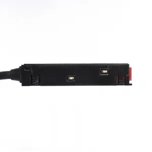 DECOREUM Trojitý elektrický konektor "T" pre magnetickú zbernicu LL-BX čierny