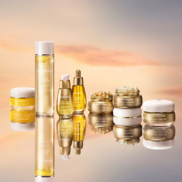 Darphin Éclat Sublime Dual Replenishment Treatment pleťová esencia pre rozjasnenie a vyhladenie pleti 150 ml