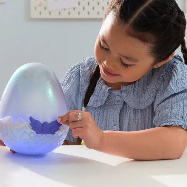 Hatchimals liahnuce sa interaktívne zvieratko dráčik