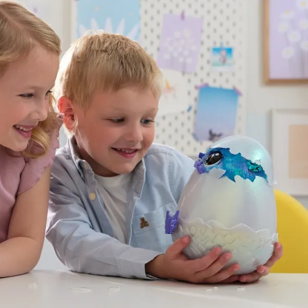 Hatchimals liahnuce sa interaktívne zvieratko dráčik