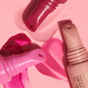 Catrice KISS & GLOW hydratačný lesk na pery odtieň C02 Don't Miss A Kiss 11.5 ml
