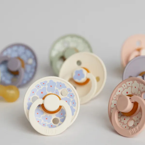 BIBS STUDIO Cumlíky z prírodného kaučuku Colour Jasmine 2ks - veľkosť 1 - Blush Mix