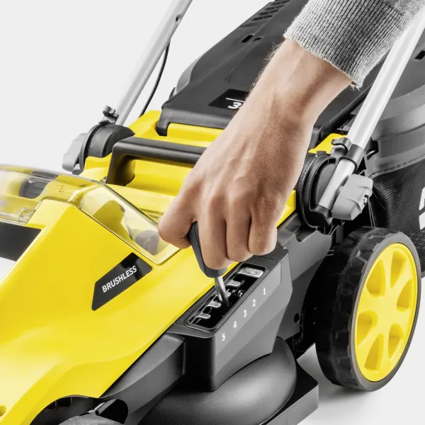Karcher Kärcher Kosačka LMO 3-18
