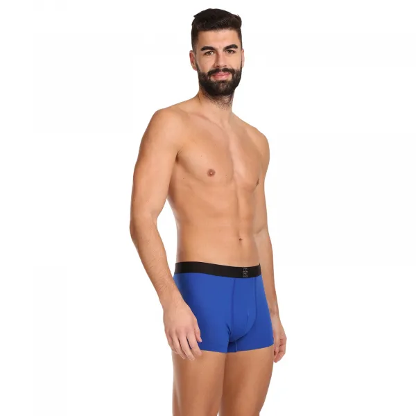 Pánsky set Tommy Hilfiger boxerky a ponožky v darčekovém balenie (UM0UM03040 0WY) L, trenky