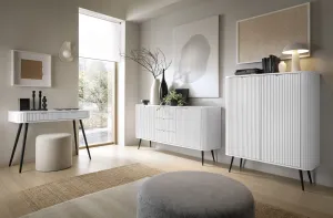 Piaski Komoda Zova 168 cm biela/čierna