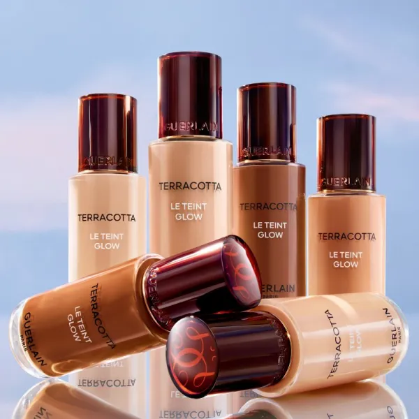 GUERLAIN Terracotta Le Teint Glow tekutý rozjasňujúci make-up pre prirodzený vzhľad odtieň 0C Cool 35 ml