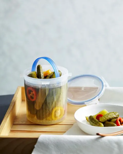 LOCKNLOCK Dóza Lock na nakladanú zeleninu s vyberateľným košíkom, okrúhla, objem 700 ml