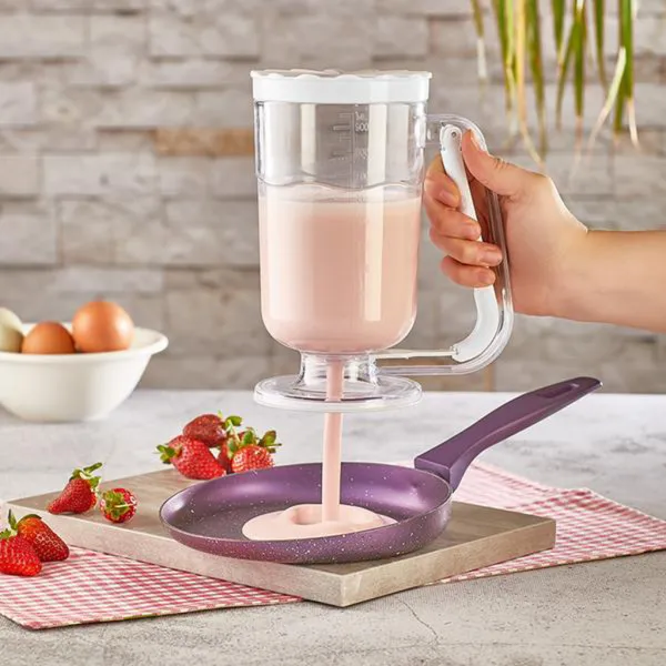 QLUX Plastový dávkovač cesta 900ml