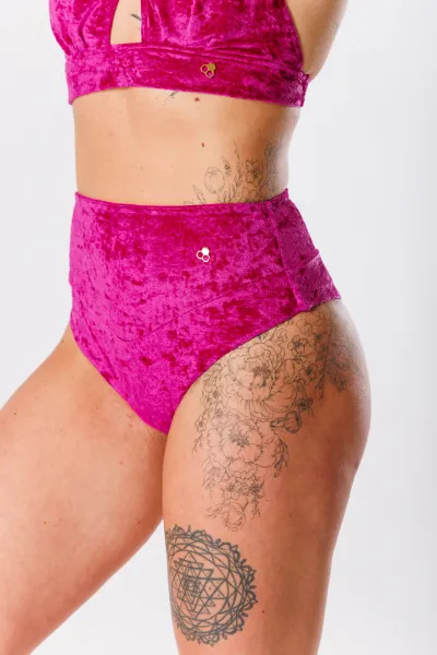 GoldBee Zamatové Plavky Brazílky S vysokým pasem Fuchsia Barva: Fuchsia, Velikost: S