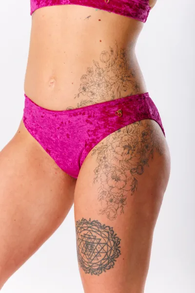 GoldBee Zamatové Plavky Nohavičky Fuchsia Barva: Fuchsia, Velikost: S