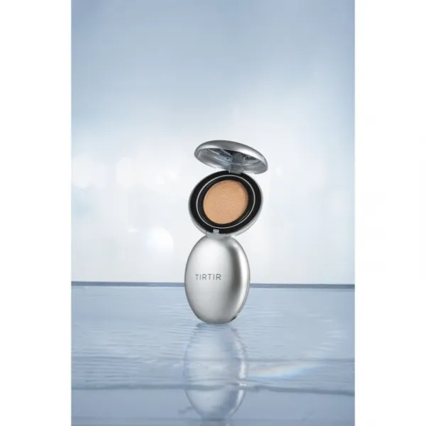 TIRTIR Mask Fit Aura Cushion hydratačný make-up v hubke pre rozjasnenie pleti odtieň 33C Hazel 18 g