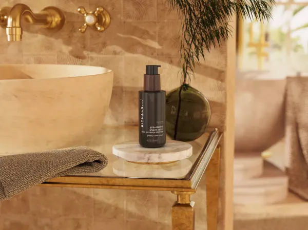Homme Pre-Electric Shave Lotion