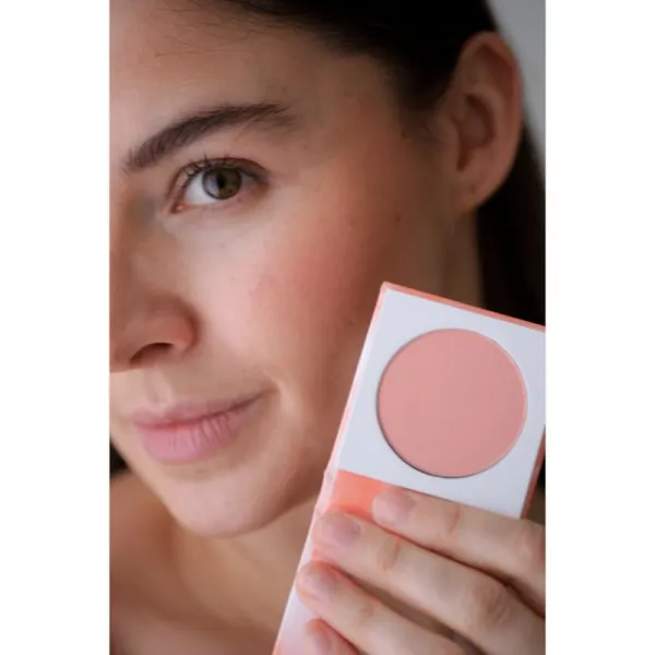 Lumene Natural Glow púdrová lícenka odtieň 2 Berry Glow 4 g