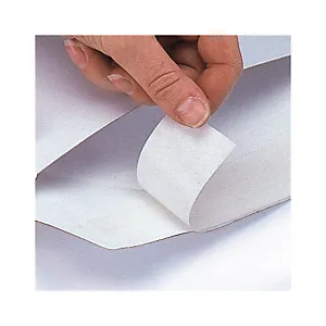 100  x Zásielkové obálky C4 229x324 mm, s lepenkovou stenou, biele