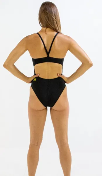 Dámske plavky finis skinback solid cabernet 28