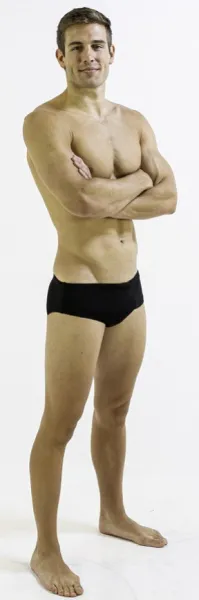 Finis aquashort solid black 28