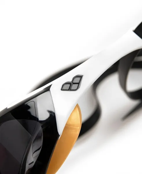 Arena cobra edge swipe biela