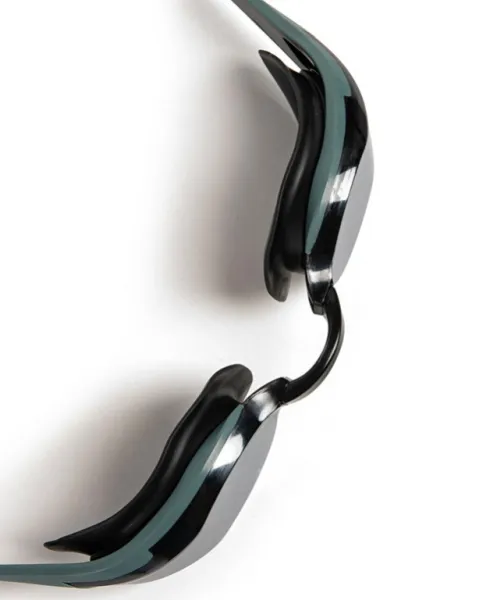Arena cobra edge swipe mirror tmavo zelená