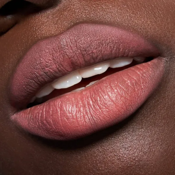 Catrice Plumping Lip Liner matná ceruzka na pery so strúhatkom odtieň 200 Rosie Feels Rosy 0.35 g