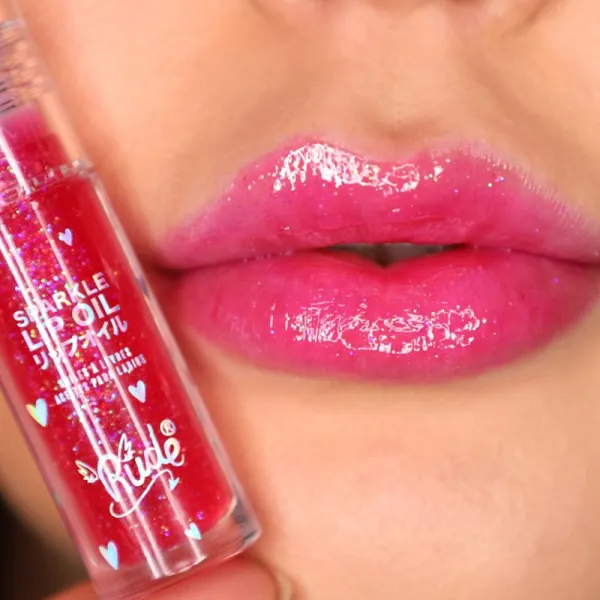 Rude Cosmetics Manga Collection Sparkle Lip Oil tónovací olej na pery s hydratačným účinkom odtieň Watermelon 4 g